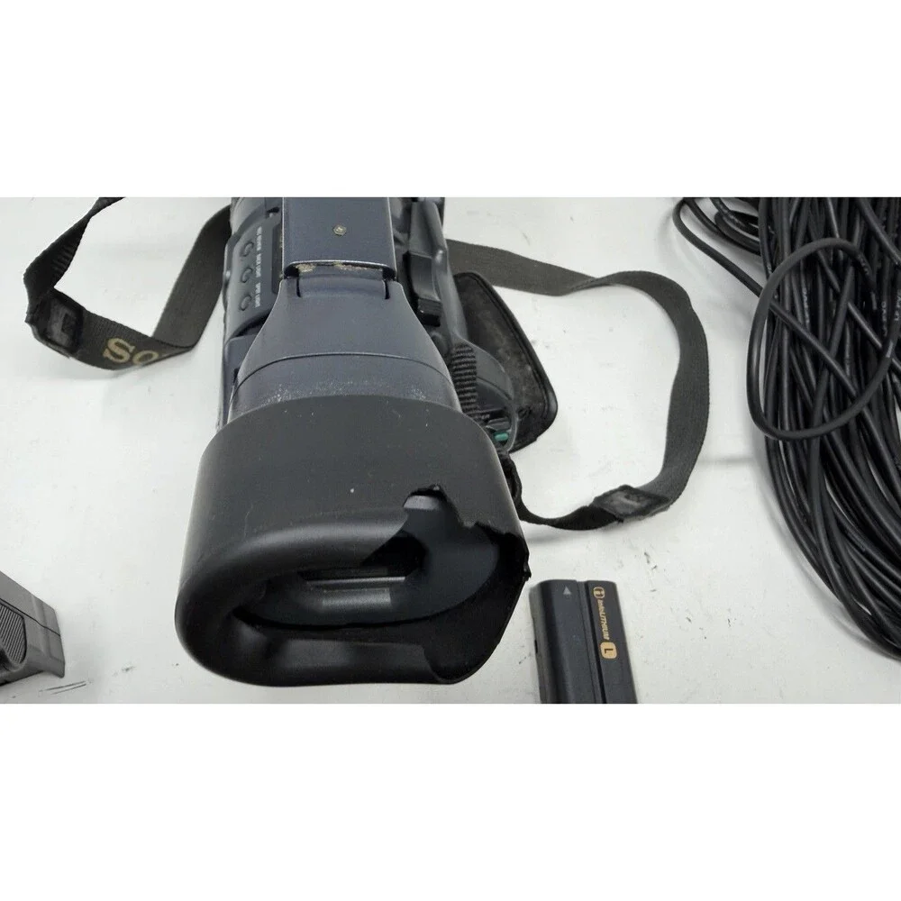 Sony HDR-FX1 HDV 1080i 3CCD Camcorder For Parts & Repair READ